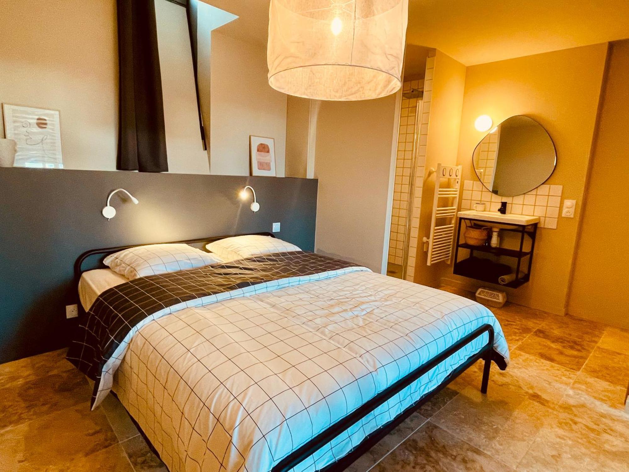 Les Suites D'Angouleme - Proche Gare Et Centre Ville - Haut De Gamme Kültér fotó